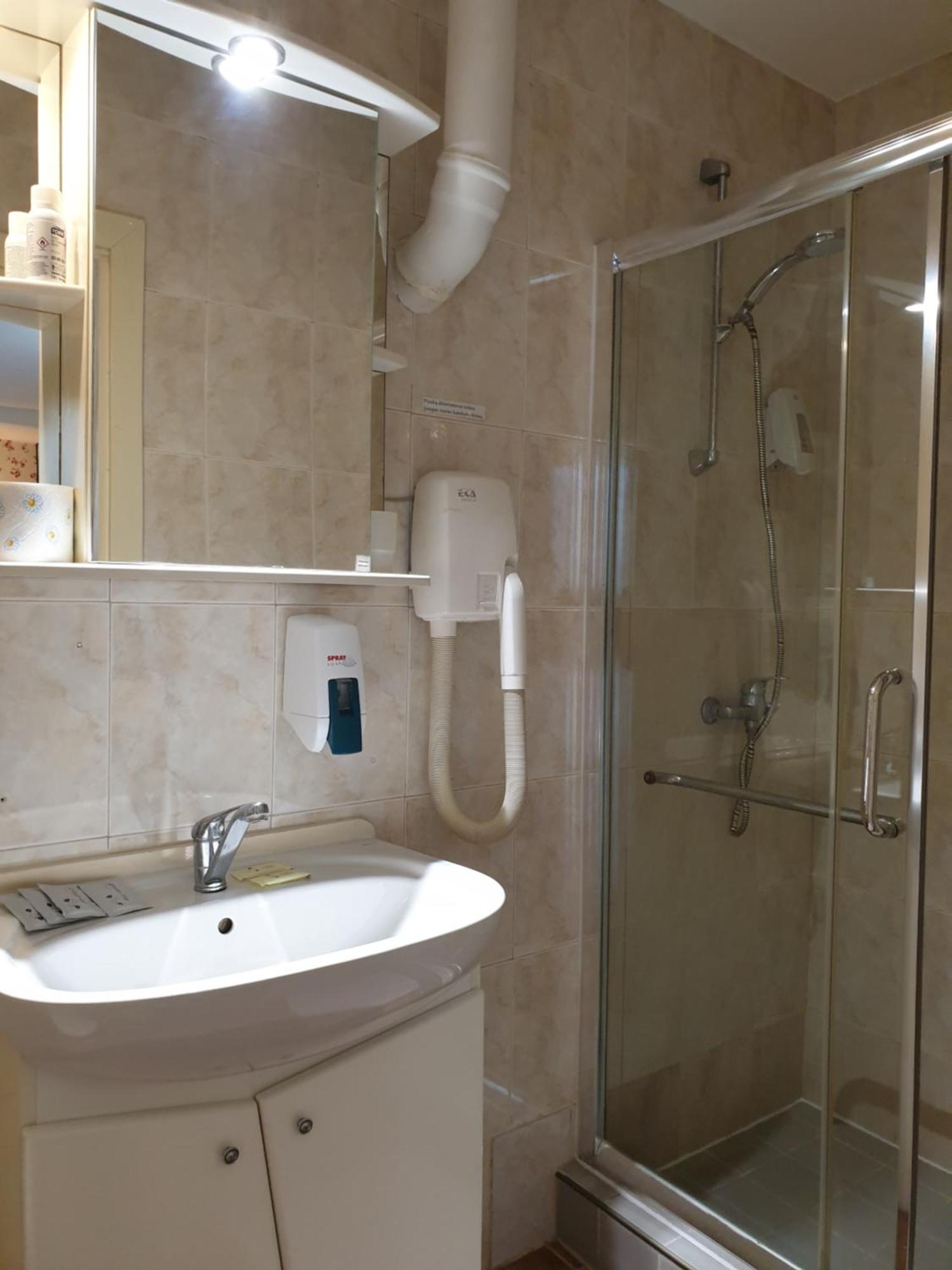 Vienkiemis Guest House Kretinga Bilik gambar